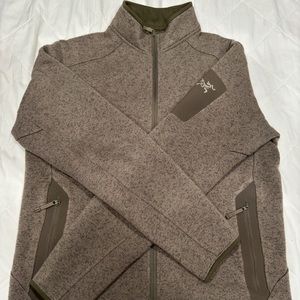 Arc’Teryx Covert Cardigan (M)